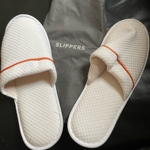 Hotel slippers